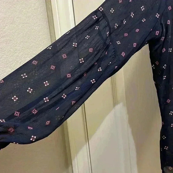 LAUREN RALPH LAUREN 100% Silk Blouse Top Button Down Small Pattern Sz M Navy - Picture 3 of 8